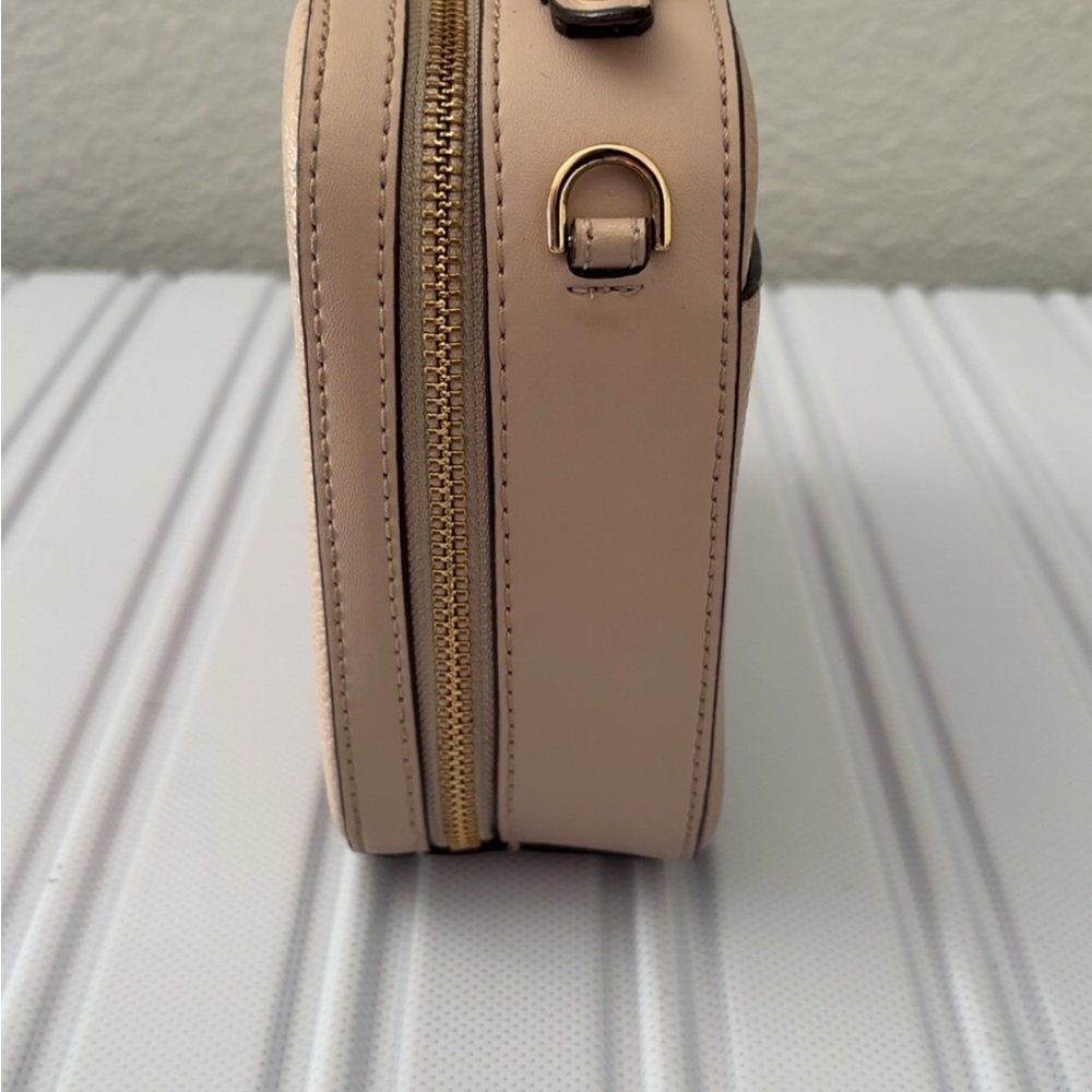 Michael Kors Beige Crossbody Bag - Picture 5 of 12